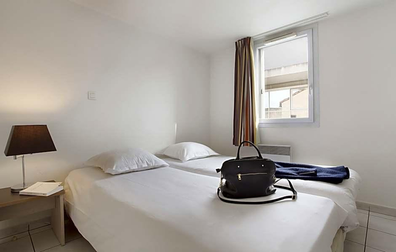 Bedroom 3, Appart'hôtel Odalys City - Aix en Provence Ouest, Bouches-du-Rhône