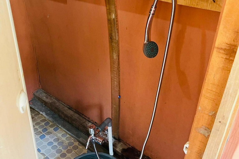 Bathroom 10