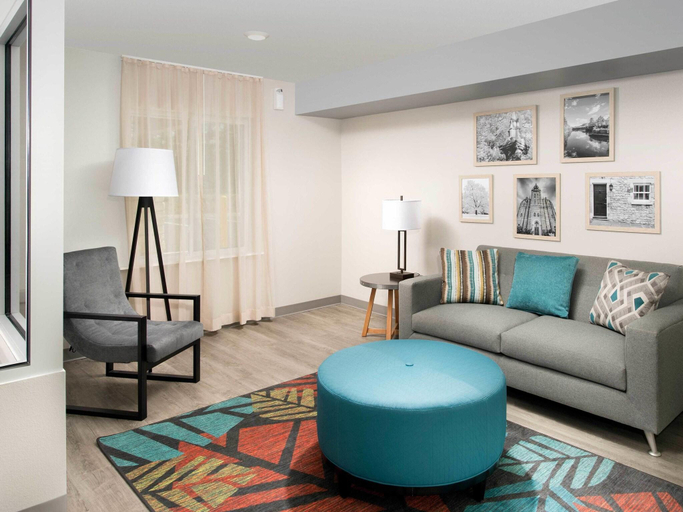 Public Area 2, WoodSpring Suites Naples East, Collier