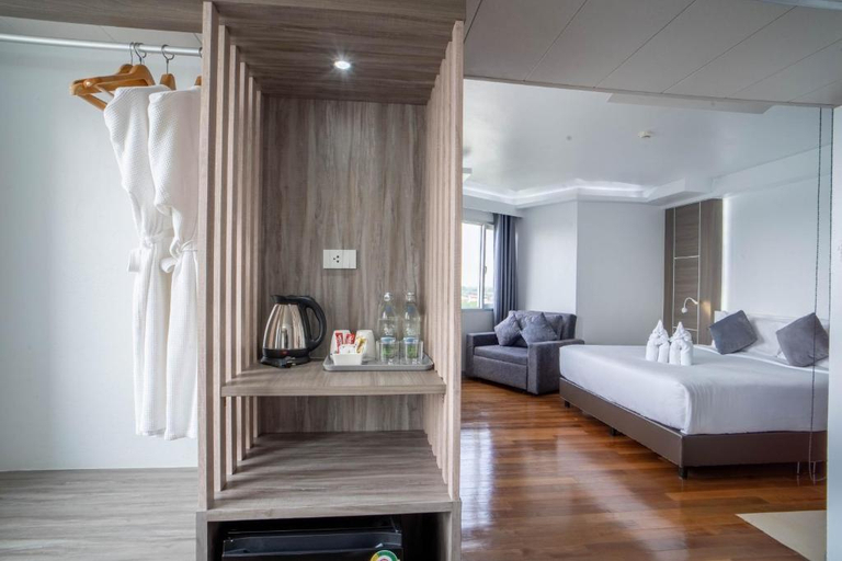 Bedroom 18