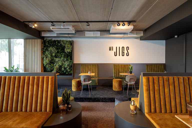 Public Area 2, Mr Jigs, Venlo
