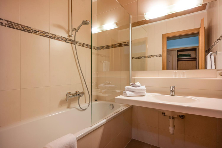 Bathroom 3, Das Alpin - Hotel Garni/Guesthouse, Kufstein