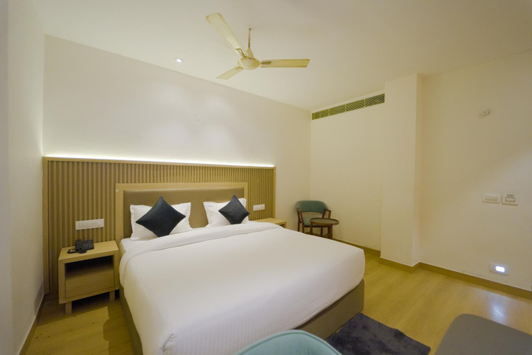 Bedroom 13