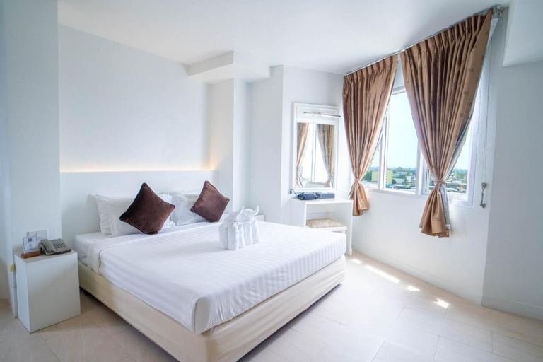 Bedroom 15
