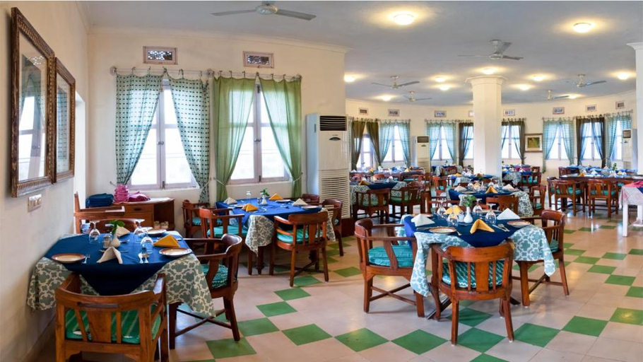 Food & Drinks 5, Neemrana's - Hill Fort - Kesroli, Alwar