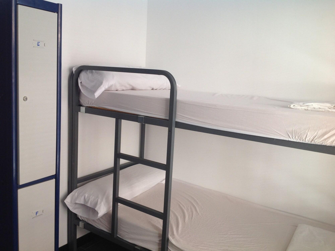 Bedroom 3, Olé Backpackers Hostel, Alicante