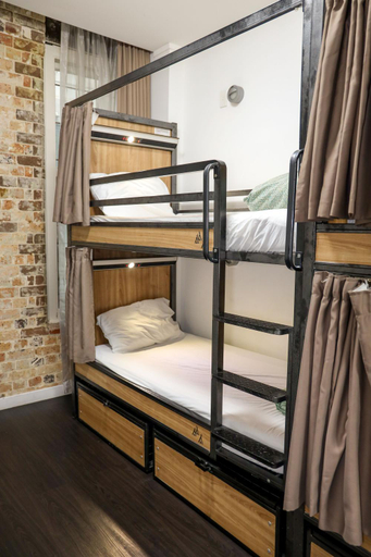 Bedroom 9