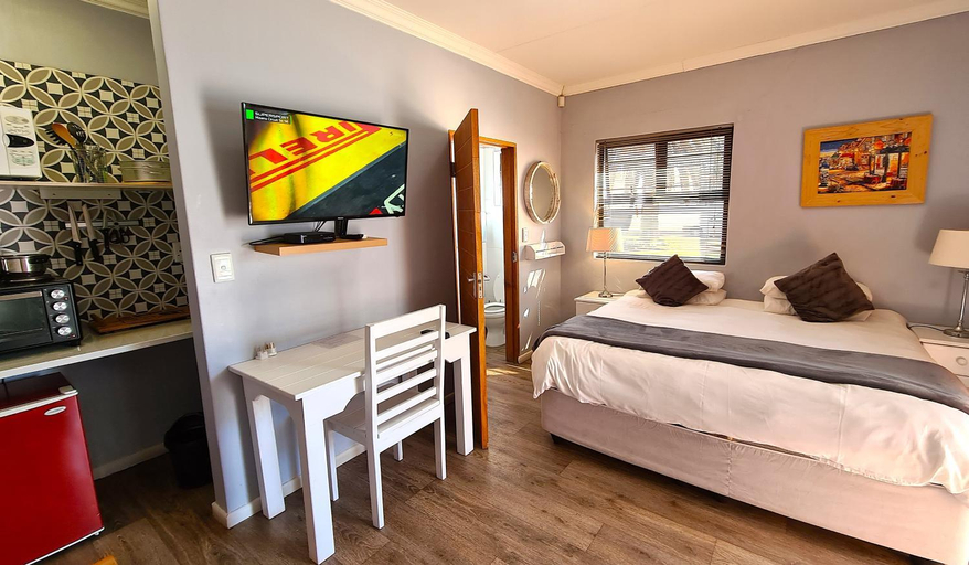 Bedroom 3, Tiende Laan Bed & Breakfast and Self-Catering, Walvisbay Urban