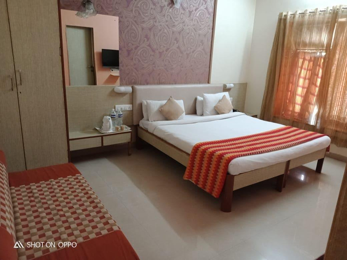 Others 4, Sereniity Resort, Pune