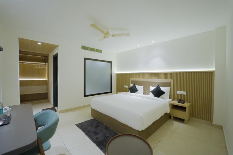 Bedroom 12