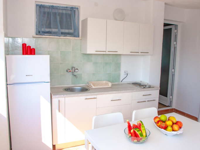 Others 4, Apartments Villa Ana 1, Pag