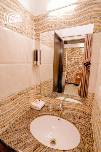 Bathroom, hotel Mehrangarh Palace, Udaipur