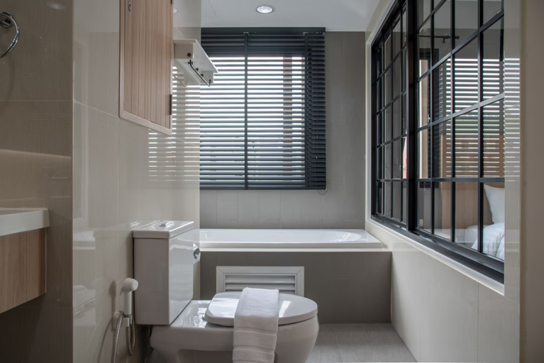 Bathroom 3