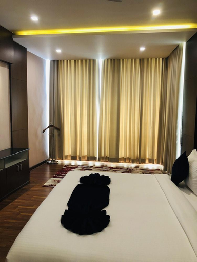 Bedroom 3, Nepalirika Hotel Biratchowk, Koshi
