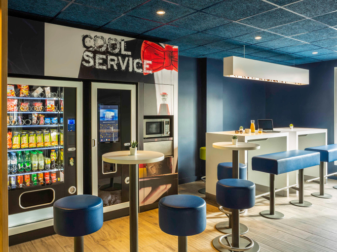 Public Area 2, Ibis Budget Montpellier Nord, Hérault