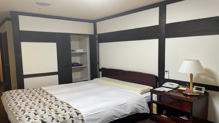 Bedroom 2, Kumamoto Wasuki Tsukasakan, Kumamoto