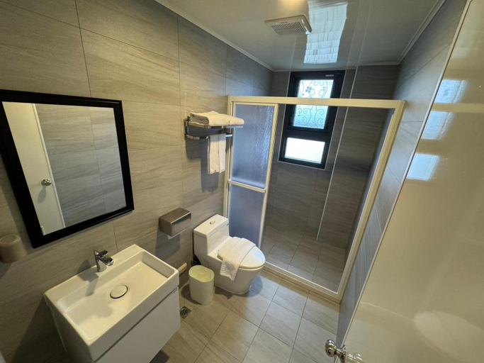 Bedroom 3, Otter Hotel, Kinmen