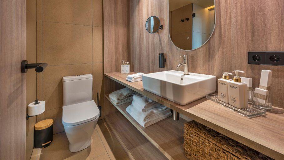 Bathroom 5, Hotel Aubamar Bali, Baleares