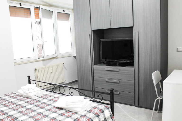 Bedroom 2, Silver Rose Guest House, Rome