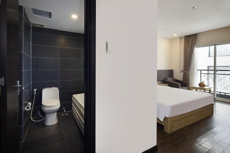 Bathroom 5, DB Hotel Nha Trang, Nha Trang