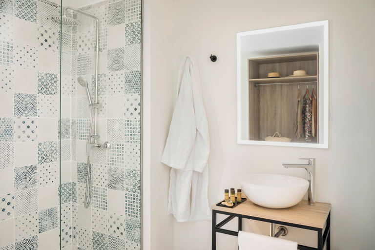 Bathroom 5, Marina Drach, Baleares