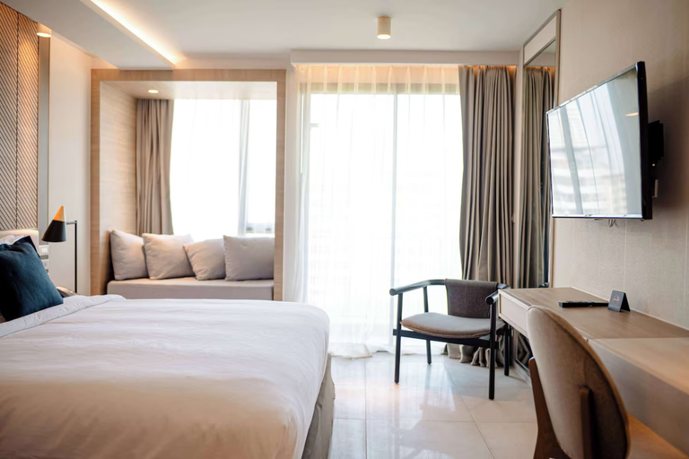 Bedroom 3, Howard Johnson by Wyndham Bayphere Pattaya JC, Sattahip
