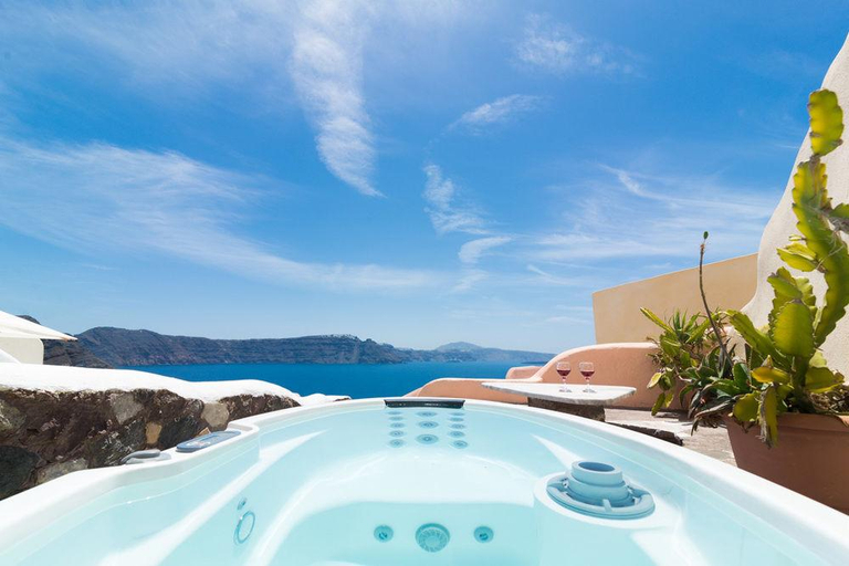 Sport & Beauty 4, SANTORINI PARADISE CAVE HOUSES, South Aegean