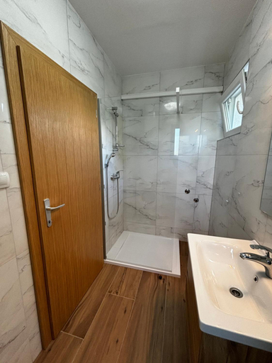 Bathroom 3, Apartmani Balsic, Malinska-Dubašnica