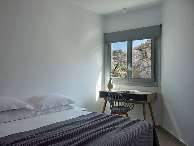 Bedroom 2, Myconian Sunrise Relais & Chateaux Hotel, South Aegean