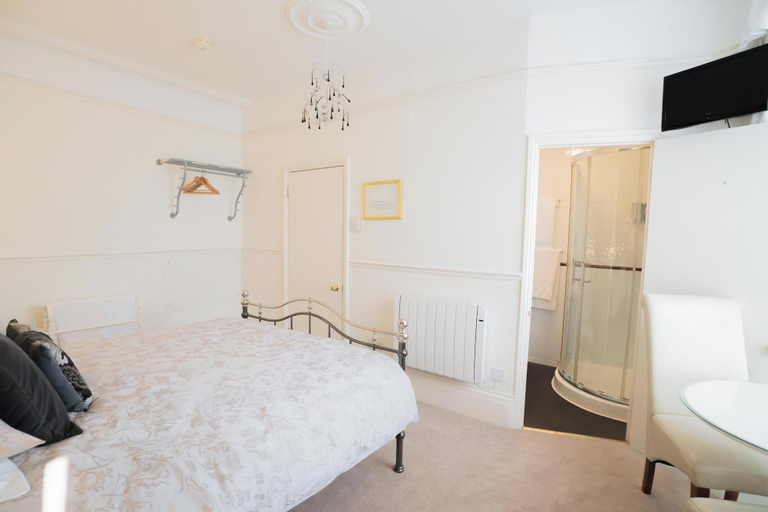 Bedroom 3, Maison Dieu Guest House, Kent