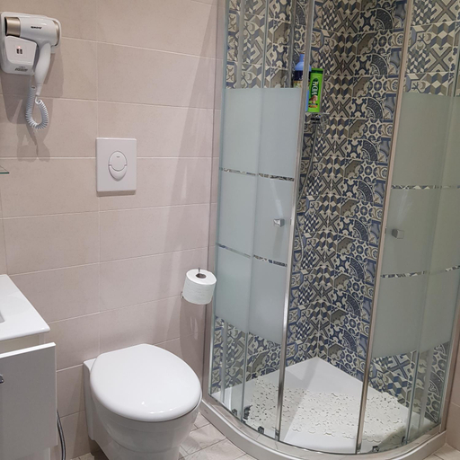Others 3, Eden Room, Barletta-Andria-Trani