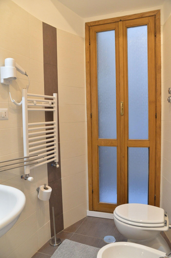 Bathroom 4, All You Need Is Rome Guesthouse, Rome