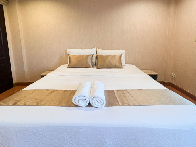 Bedroom 12
