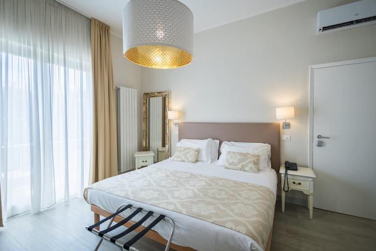 Bedroom 12