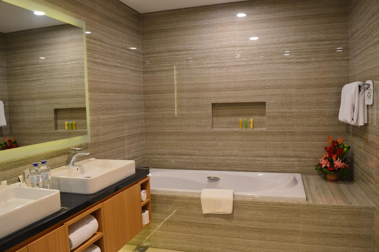 Bathroom 7
