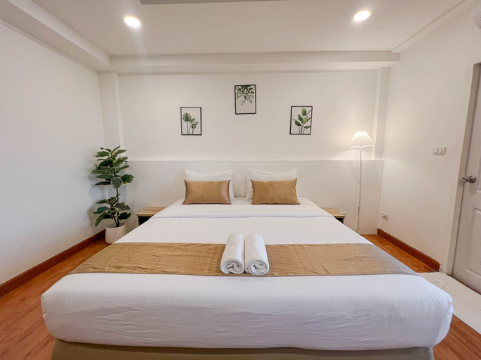 Bedroom 8