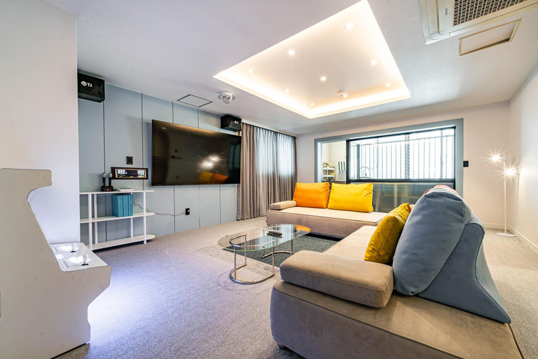 Others 4, Hotel Quartz Busan, Saha