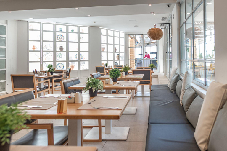 Food & Drinks 5, FERGUS Style Palmanova - Adults Only, Baleares