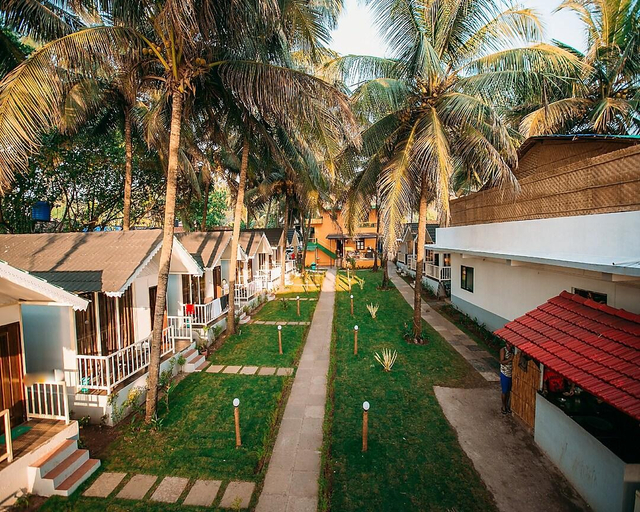 Others 5, Sunset & Waves Resort, North Goa