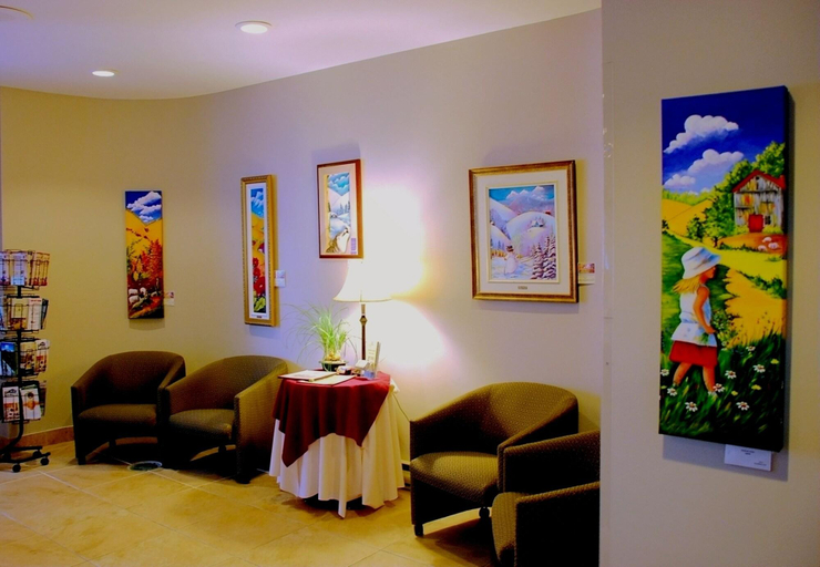 Public Area 3, Auberge Du Grand Lac, Memphrémagog