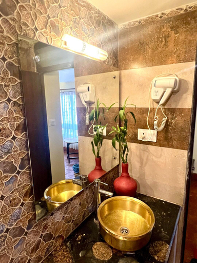 Bathroom 3, Satkar Boutique Home, Bagmati