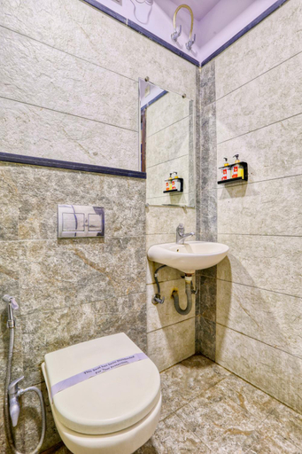 Bathroom 4, The Ashoka Hotel, Vijay Nagar, Indore