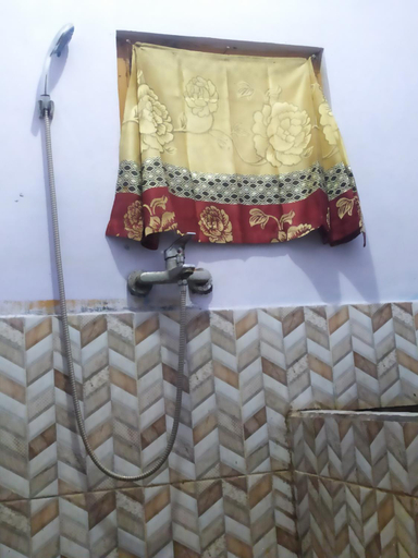 Bathroom 11