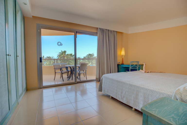 Bedroom 3, SBH Costa Calma Beach Resort, Las Palmas