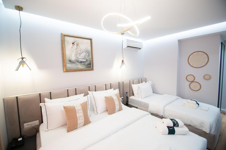 Bedroom 12