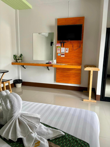 Bedroom 16