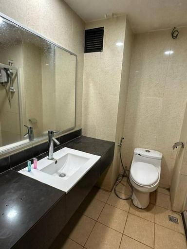 Bathroom 4, De Choice Hotel Tawau, Tawau