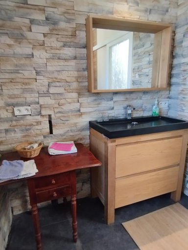 Bathroom, pikou panez, Finistère