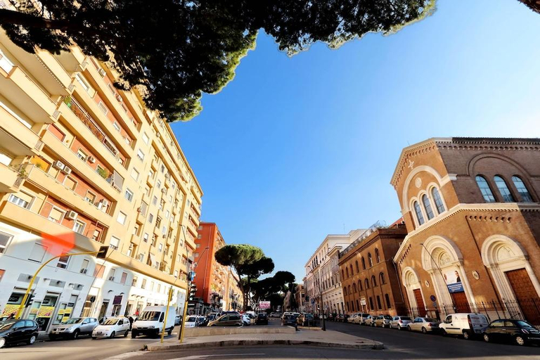 Exterior & Views 1, Alloggio Re Di Roma, Rome