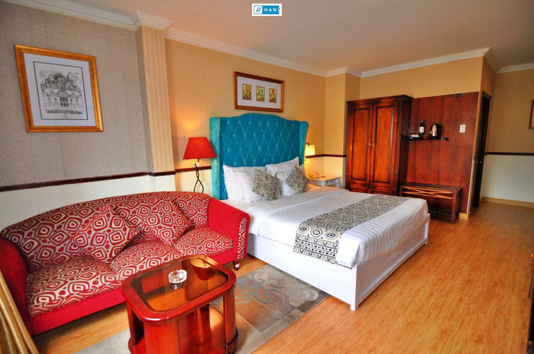 Bedroom 28